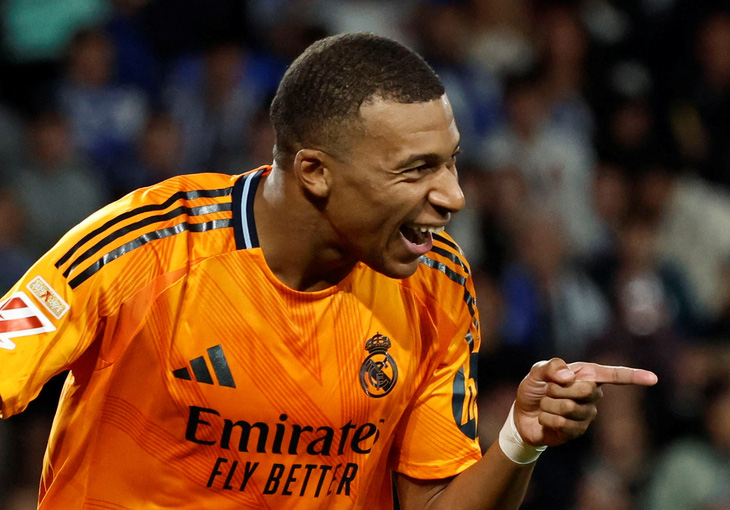 Cột dọc xà ngang 3 lần cứu thua cho Real Madrid, Mbappe ghi bàn từ chấm 11m  - Ảnh 1.